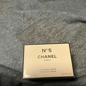 Chanel number 5 Big jar of body lotion